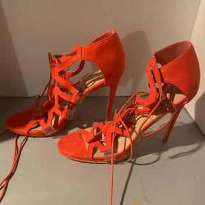 Size 12 4inch heels red worn once indoors. Shoe dazzle